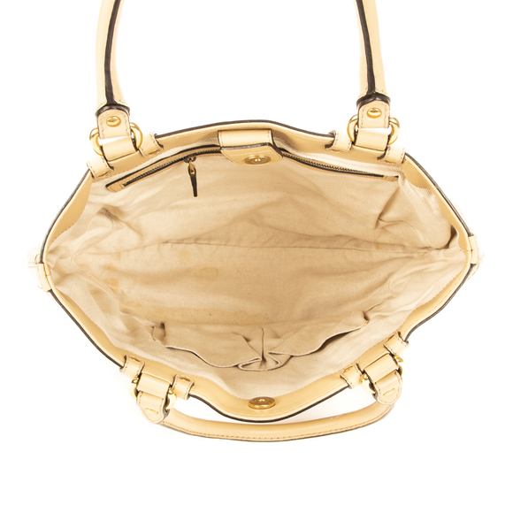 Gucci Guccissima Scarlett Stud - Picture 7 of 9